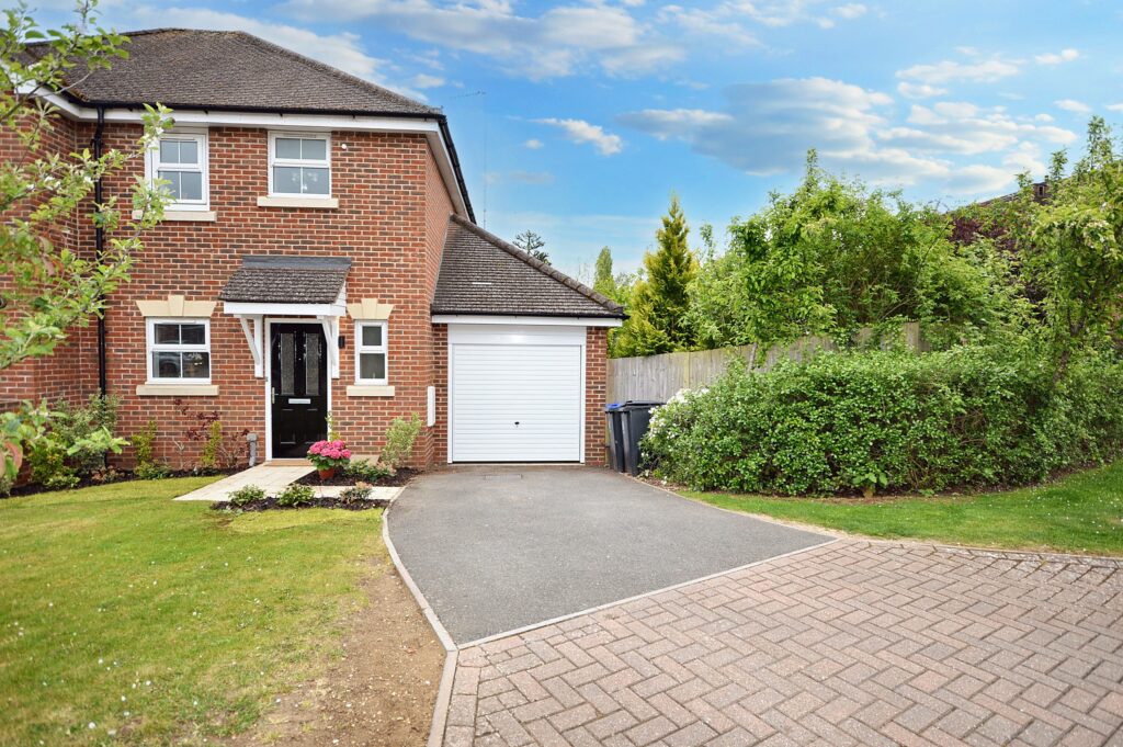 Crabtree Close, Beaconsfield, HP9