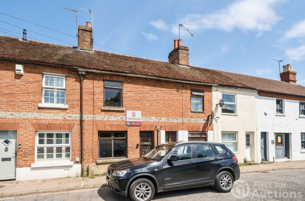 Wellington Street, Thame, OX9