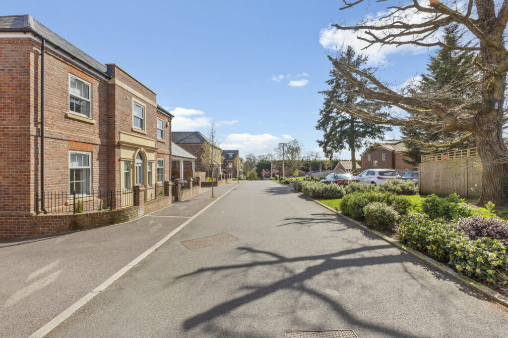 Minerva Way, Beaconsfield, HP9