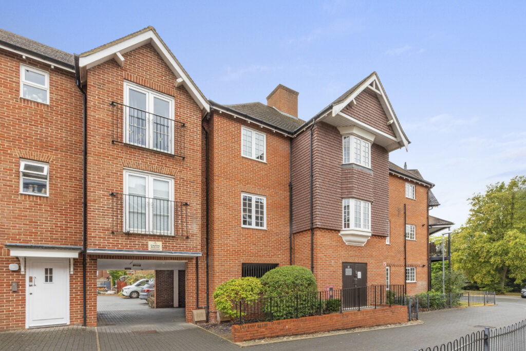 Wroughton Road, Wendover, HP22