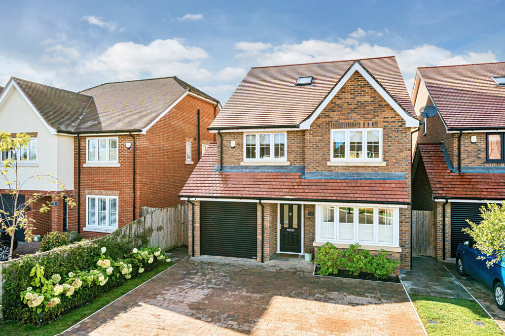 James Orchard, Holmer Green, HP15