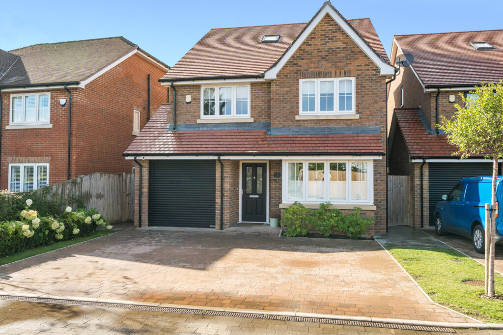James Orchard, Holmer Green, HP15