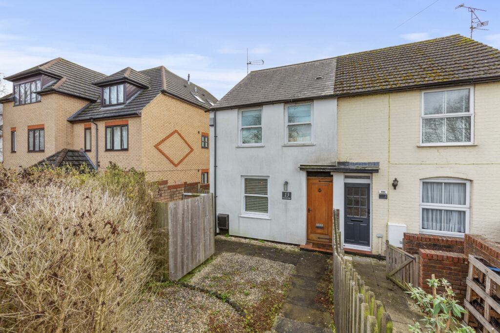 Buckland Wharf, Buckland, HP22