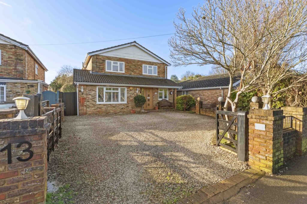 Main Road, Naphill, HP14