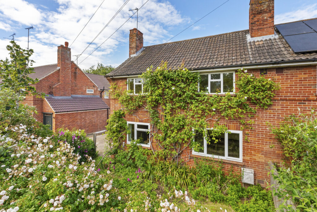 Chinnor Road, Thame, OX9