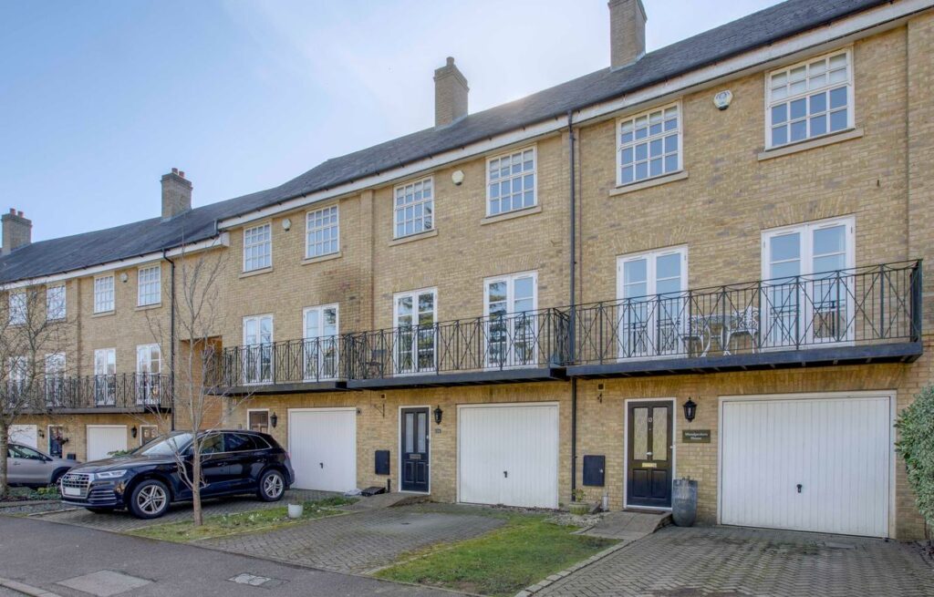 De Havilland Drive, Hazlemere, HP15