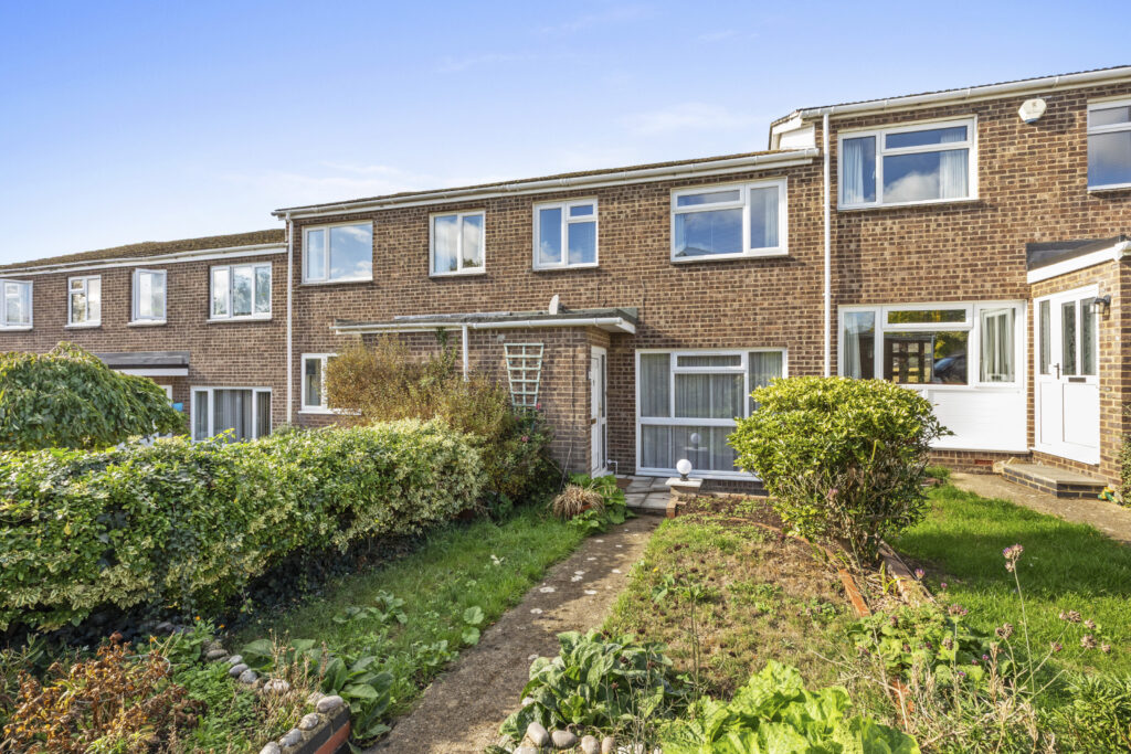 Lambert Walk, Thame, OX9