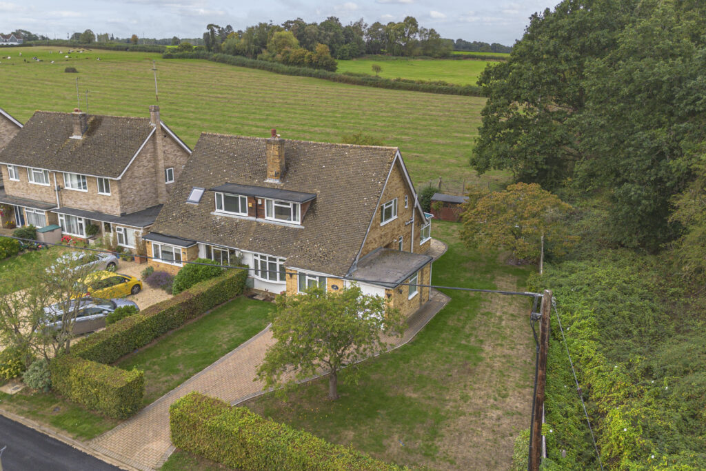 Albury View, Tiddington, OX9