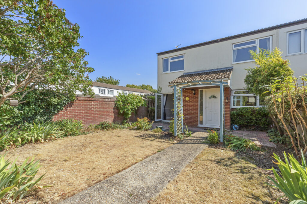 Cottland Clay, Haddenham, HP17