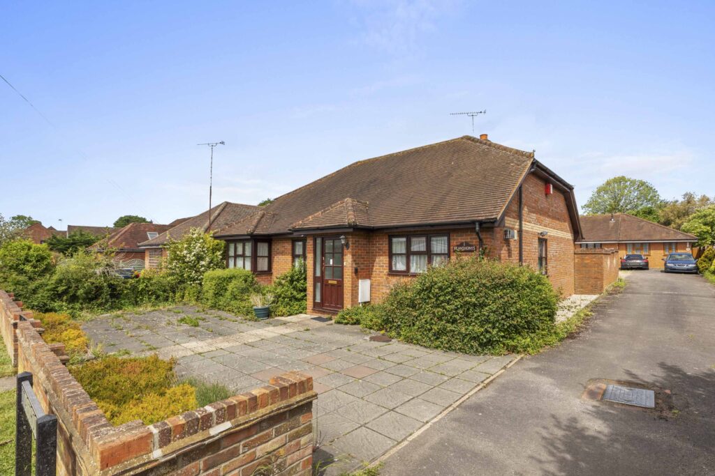 New Road, Princes Risborough, HP27
