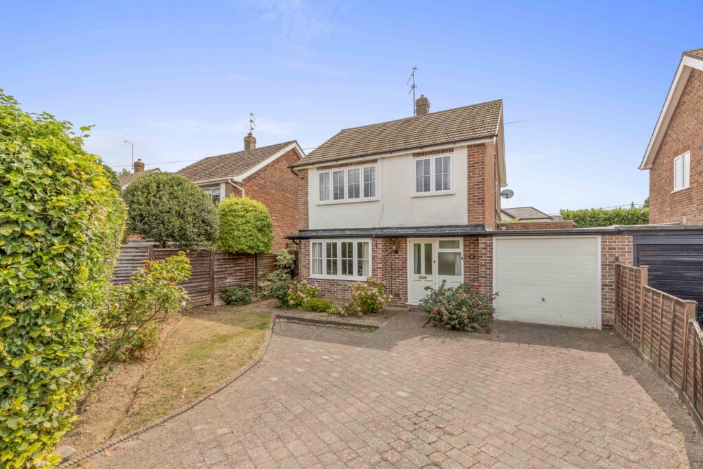 High Street, Prestwood, HP16