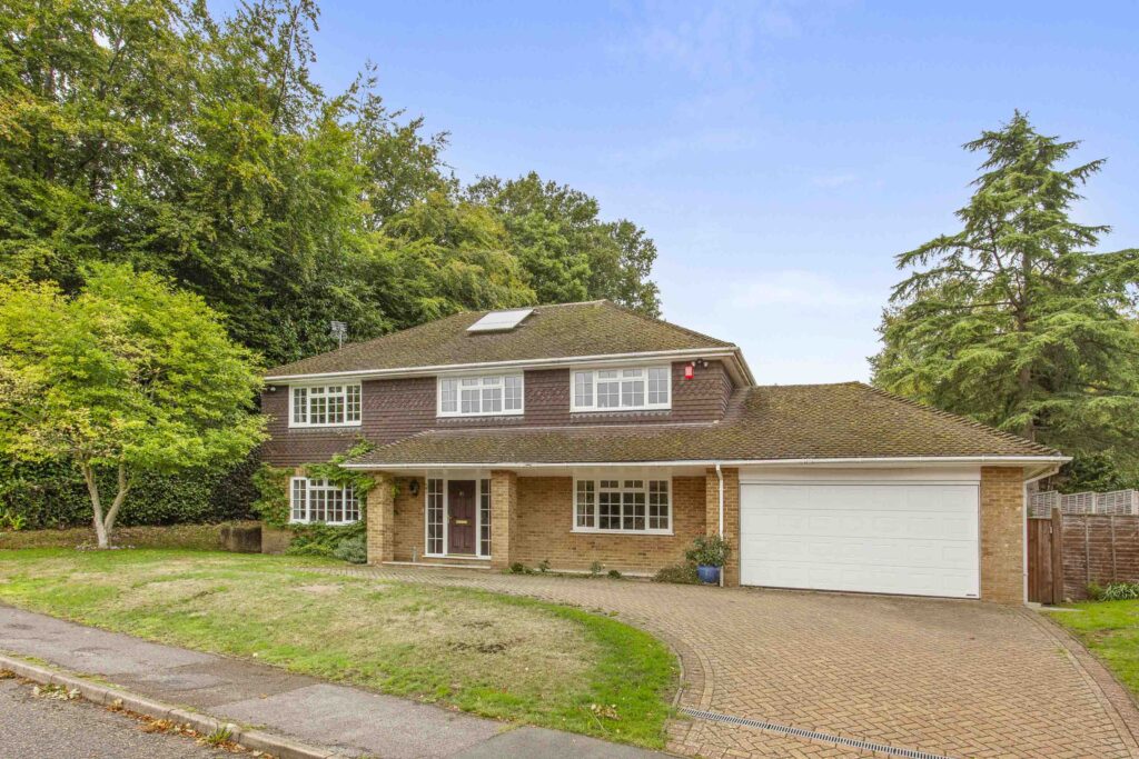 Magnolia Dene, Hazlemere, HP15