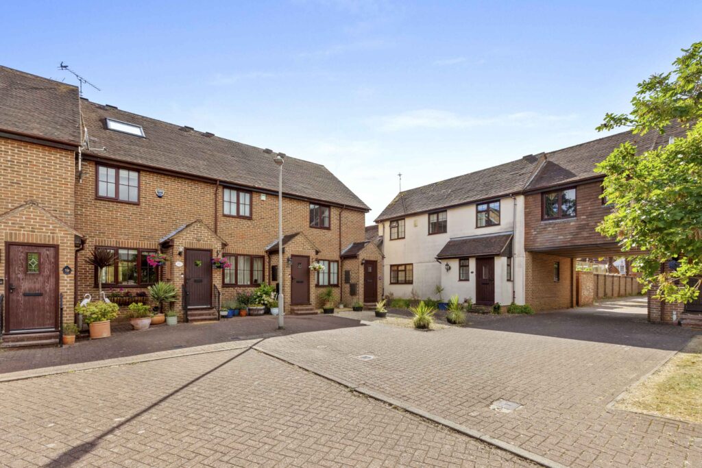 Old Town Close, Beaconsfield, HP9
