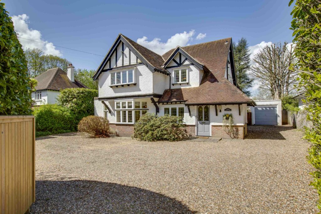 Amersham Road, High Wycombe, HP13