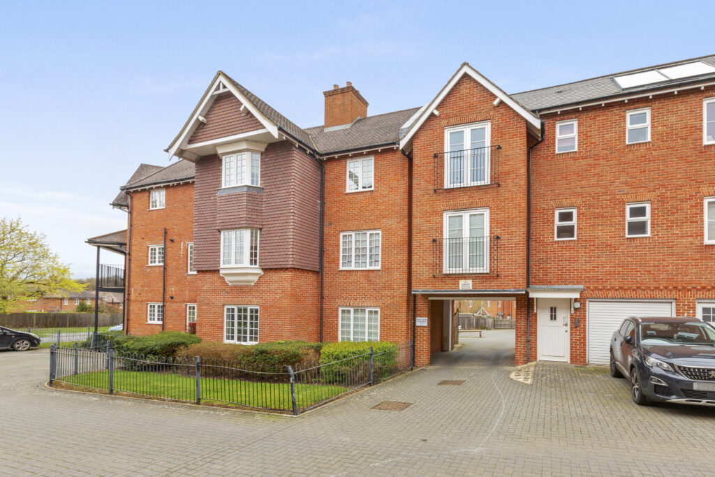 Wroughton Road, Wendover, HP22