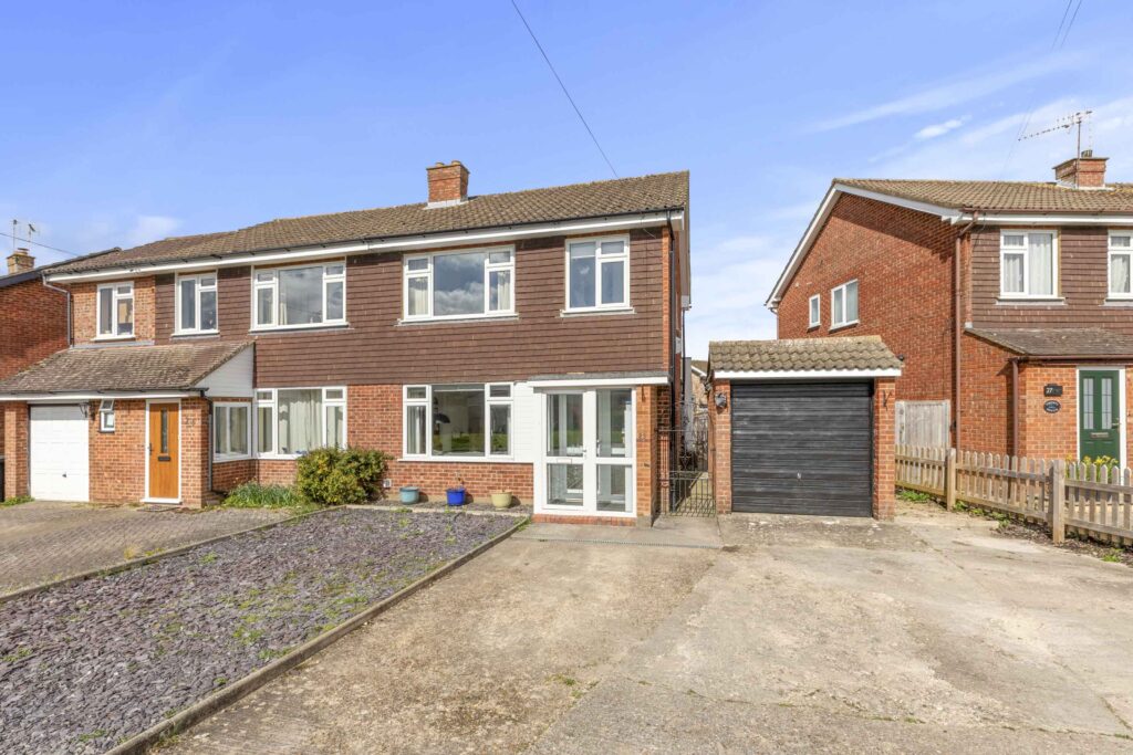 Dunsmore Ride, Princes Risborough, HP27