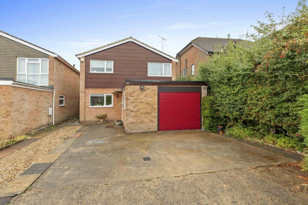 Chilton Close, Penn, HP10