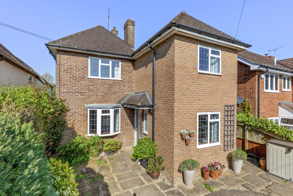 Amersham Road, Beaconsfield, HP9