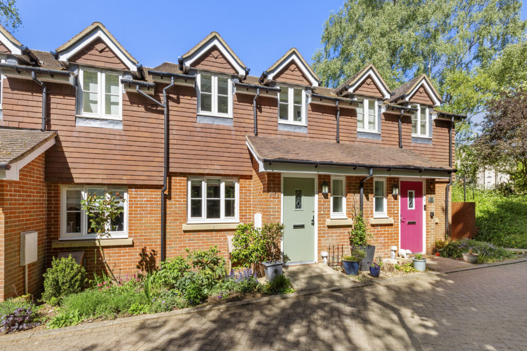 Cruickshank Drive, Wendover, HP22