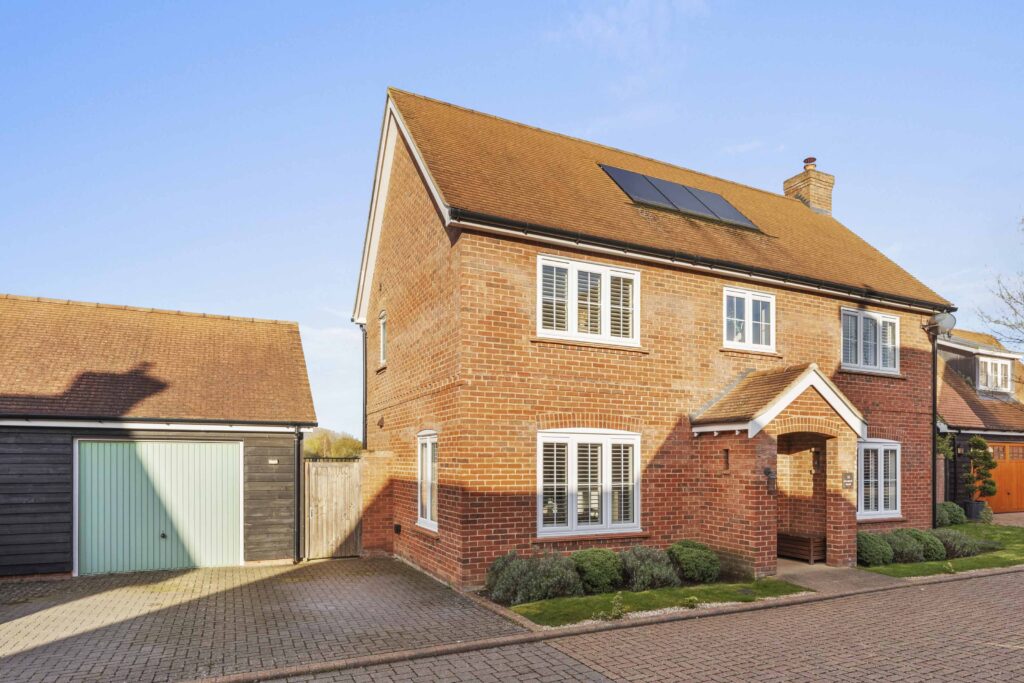 Wayfarers End, Princes Risborough, HP27