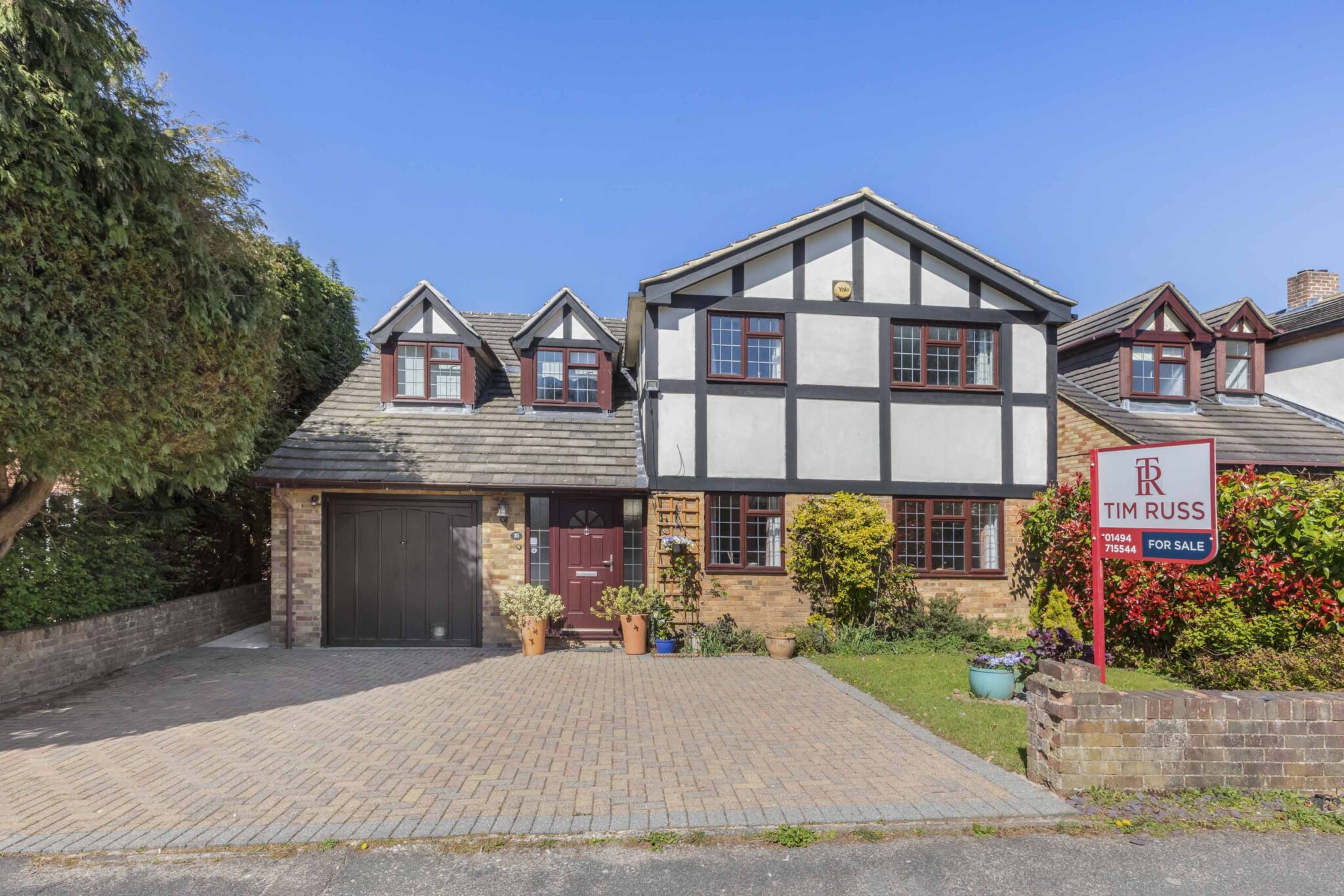 Brands Hill Avenue, High Wycombe, HP13