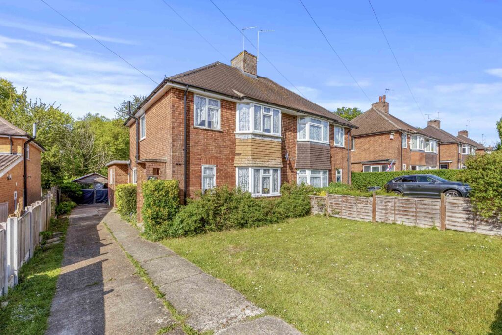 Beaumont Way, Hazlemere, HP15