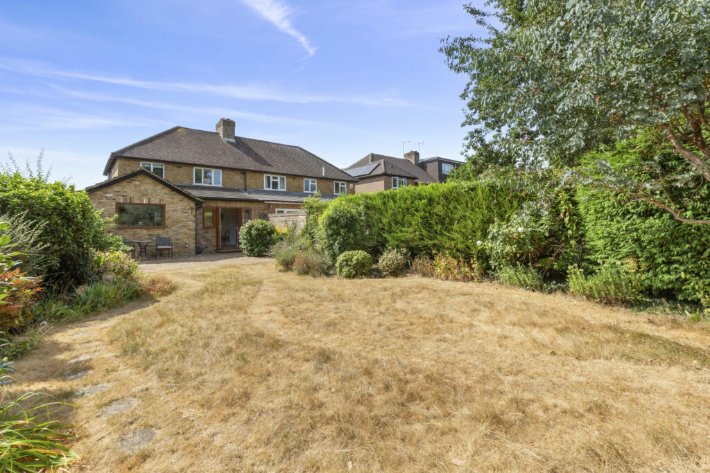 Albion Crescent, Chalfont St. Giles, HP8