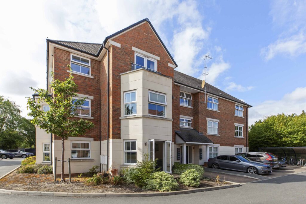 Goodearl Place, Princes Risborough, HP27