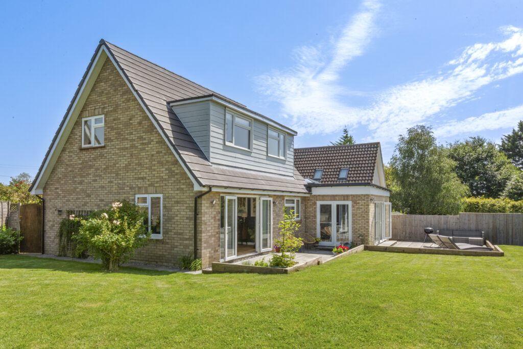 Bernards Close, Chearsley, HP18