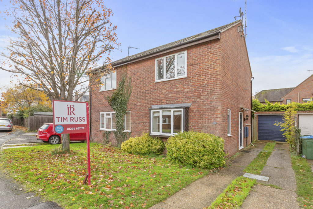 Vicarage Close, Wendover, HP22