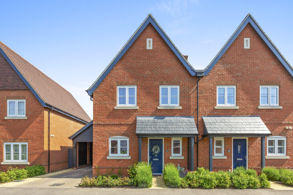 Poplar Way, Ickford, HP18