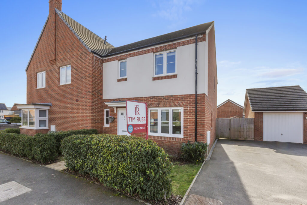 Athens Avenue, Aylesbury, HP21