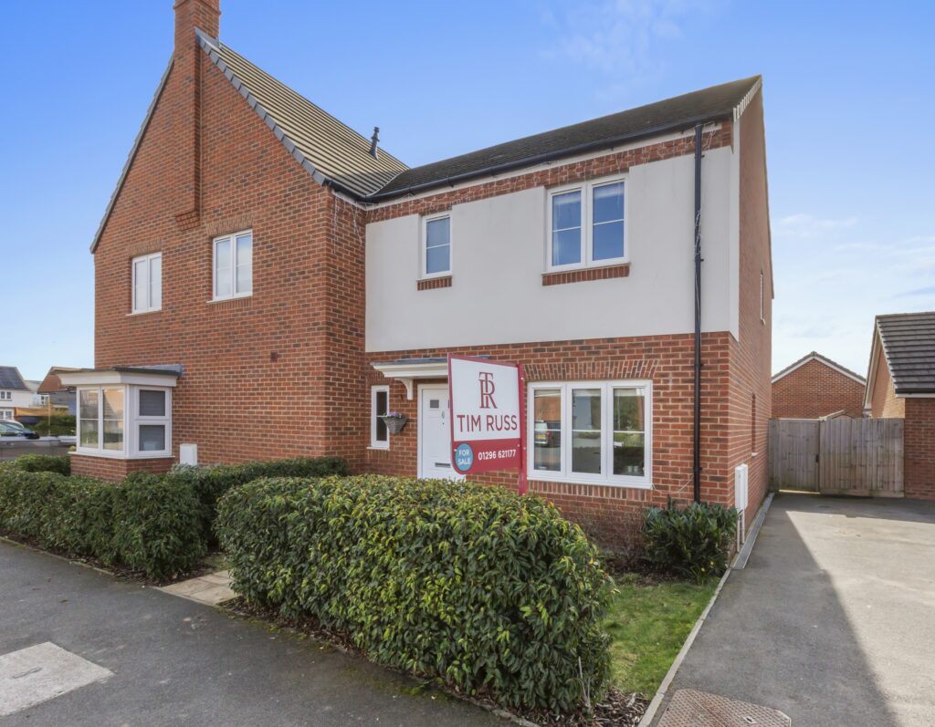 Athens Avenue, Stoke Mandeville, HP21