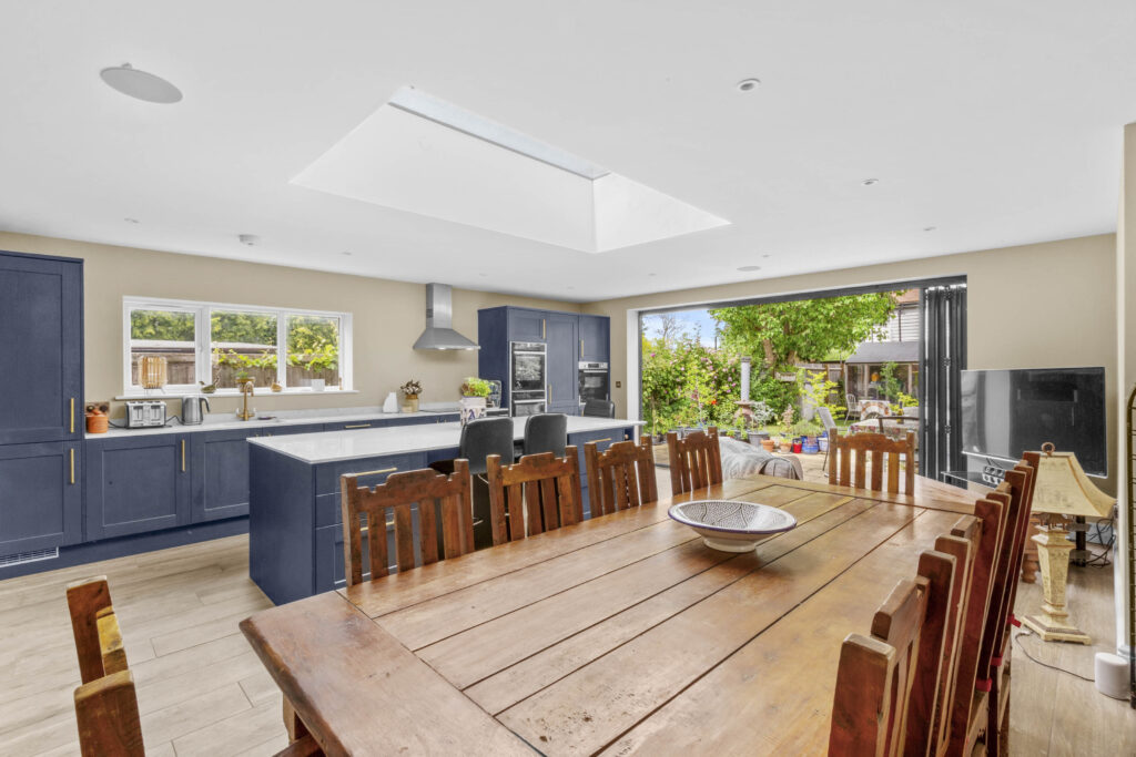 Thame Road, Longwick, HP27