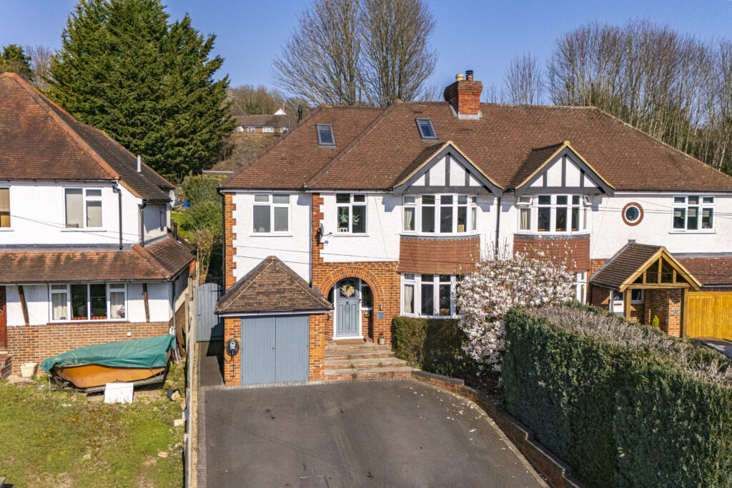 Whinneys Road, Loudwater, HP10