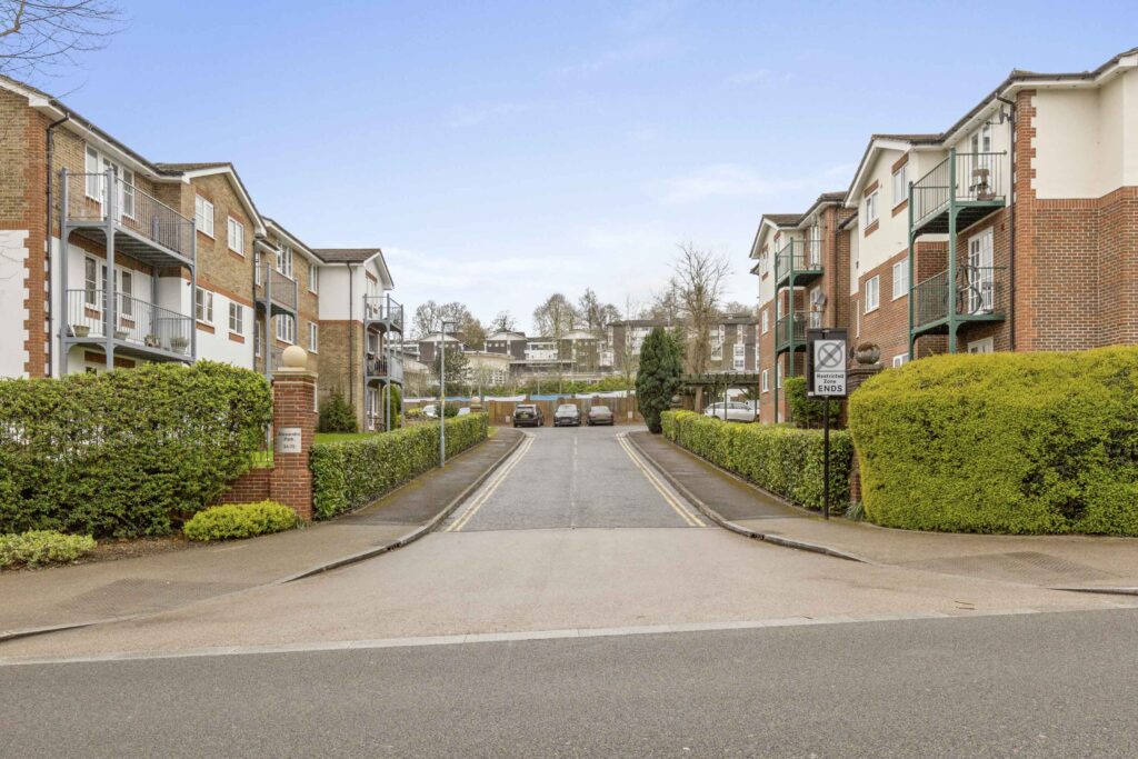 Queen Alexandra Road, High Wycombe, HP11