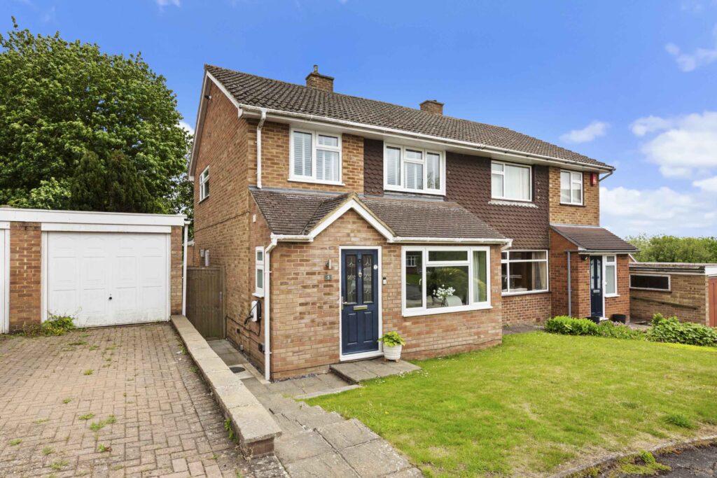 Green Leys, Downley, HP13
