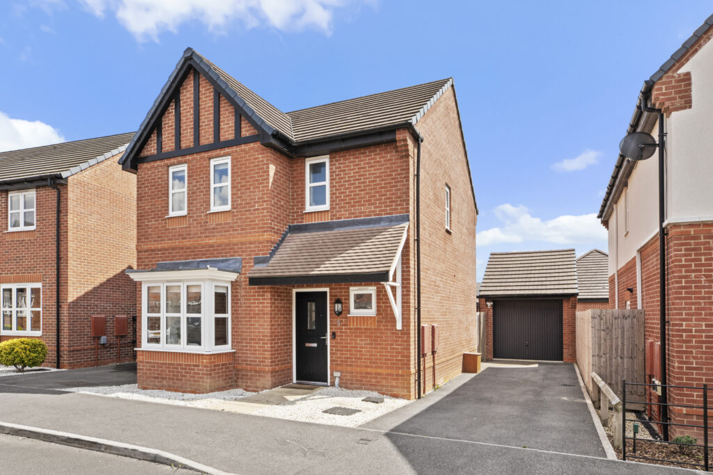 Ravel Lane, Stoke Mandeville, HP21