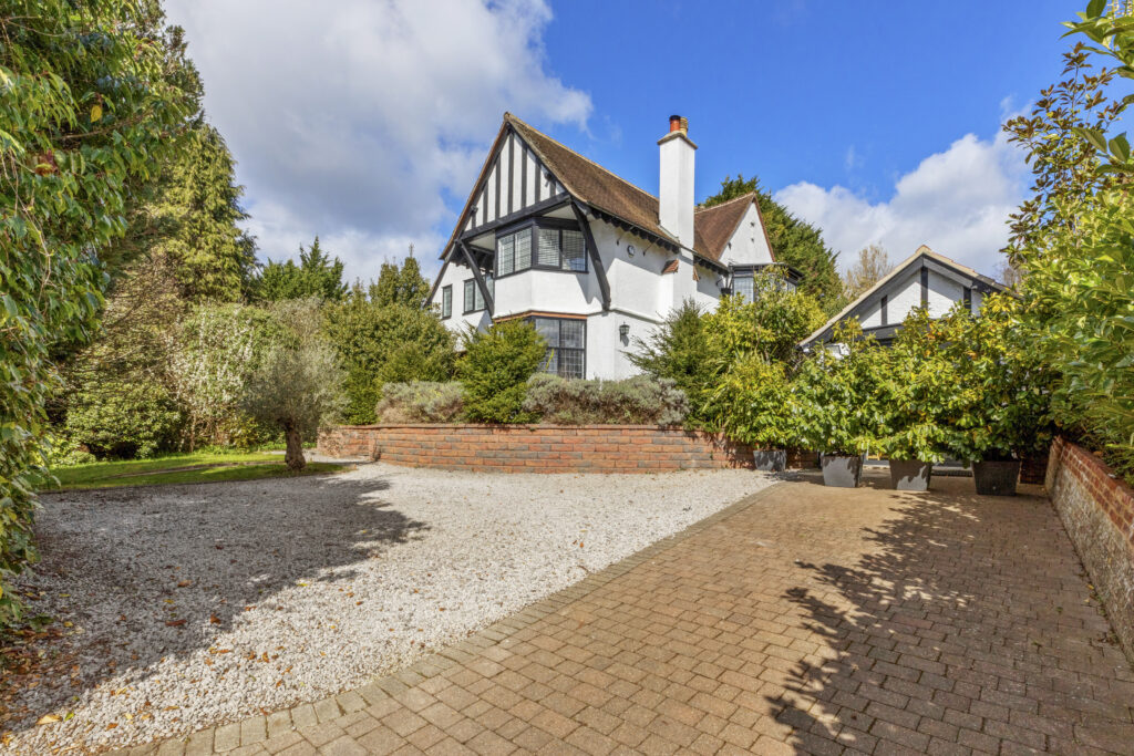 Rectory Avenue, High Wycombe, HP13