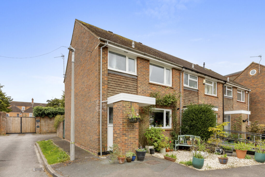 Yew Tree Close, Beaconsfield, HP9