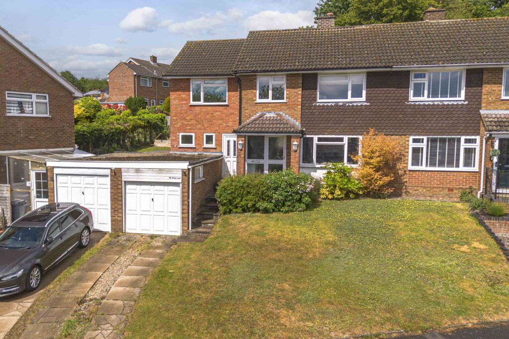 Grays Lane, Downley, HP13