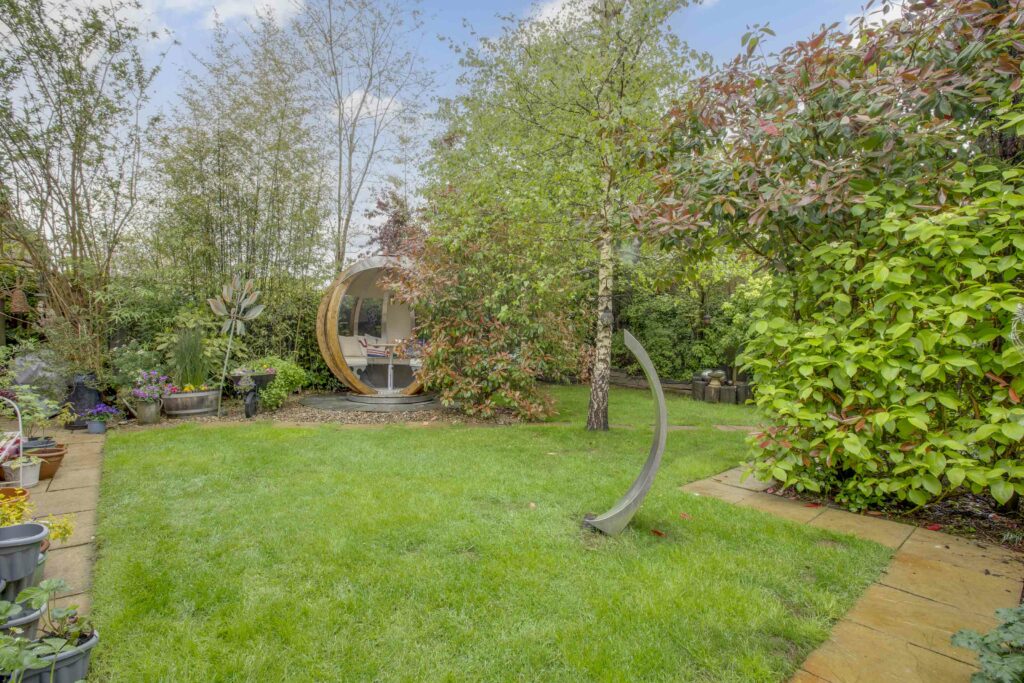 204 Kingsmead Road, High Wycombe, HP11