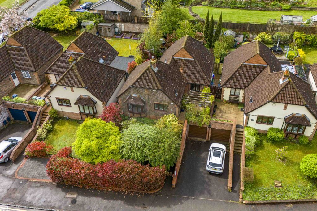 204 Kingsmead Road, High Wycombe, HP11