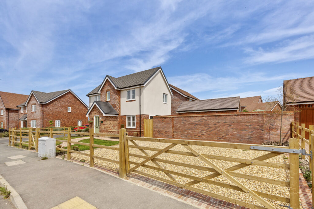 Roylands, Stoke Mandeville, HP22