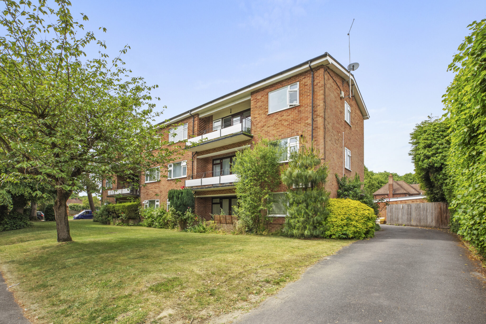 Penn Road, Beaconsfield, HP9