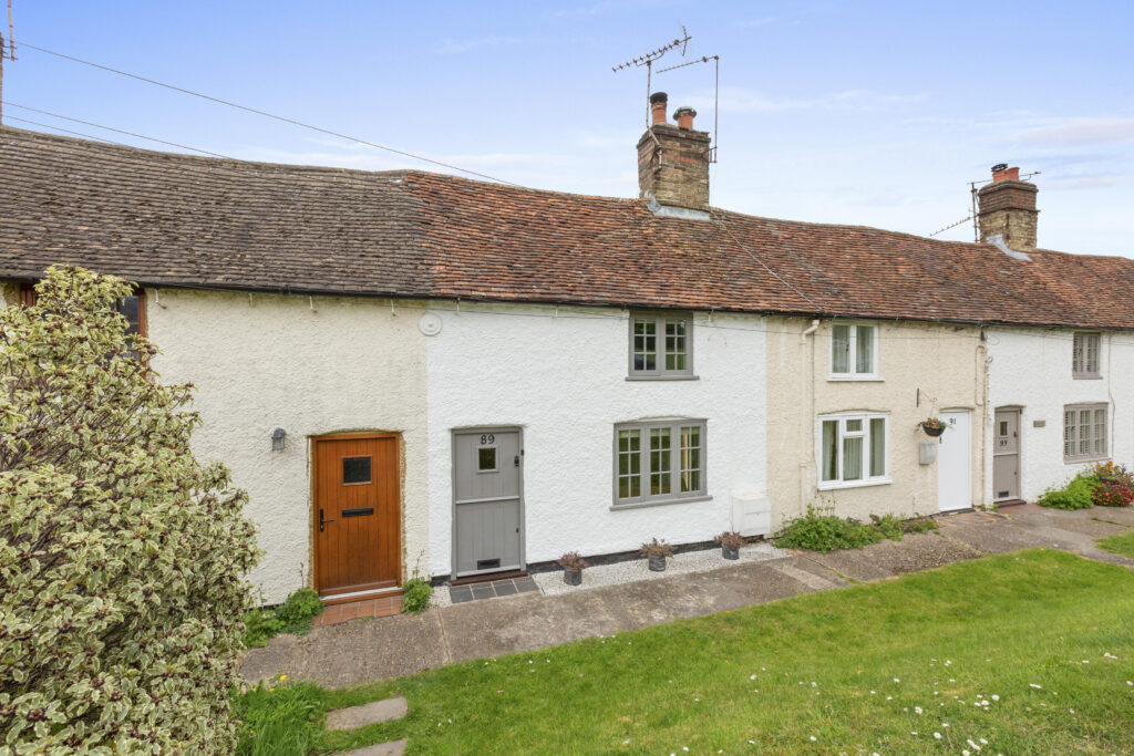 Tring Road, Wendover, HP22