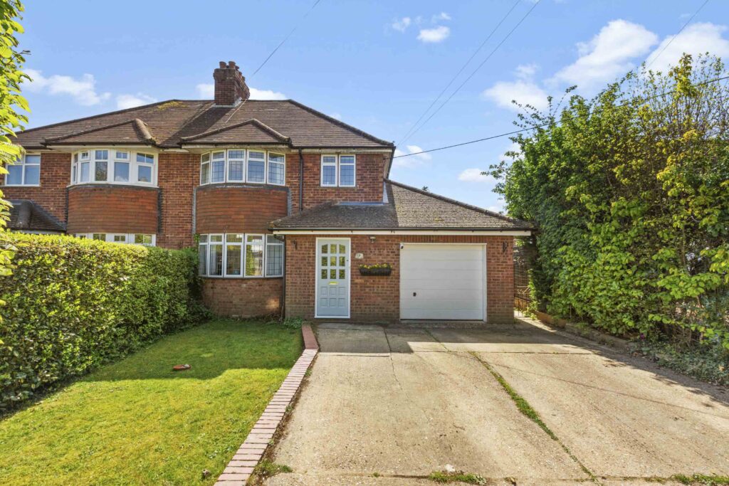 Trees Road, Hughenden Valley, HP14