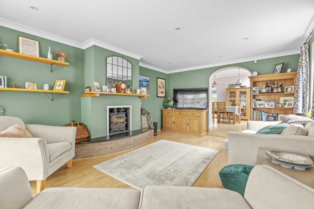 Warrendene Road, Hughenden Valley, HP14