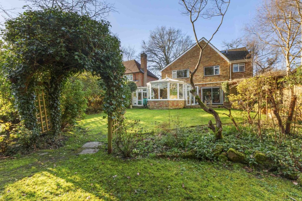 St. Johns Close, Penn, HP10