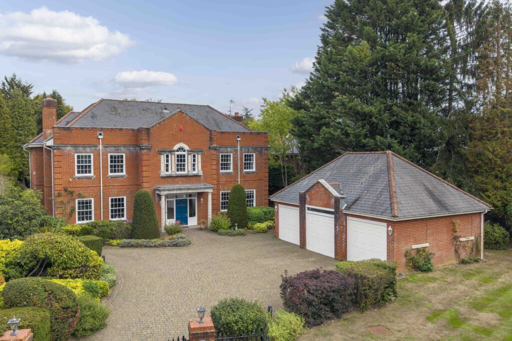 23 Furzefield Road, Beaconsfield, HP9